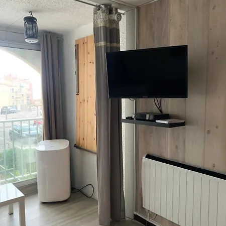 Studio 200m Plage Mole Petite Vue Mer